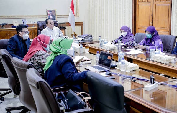 IKAUA Audiensi ke Bupati Hendy Siswanto Kupas Ikhtiar Bebaskan Jember dari Covid-19